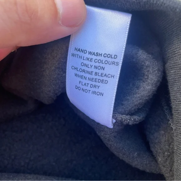 Essentials Fear Of God Black Men's Pullover Sweater Size Medium - Picture 9 of 9